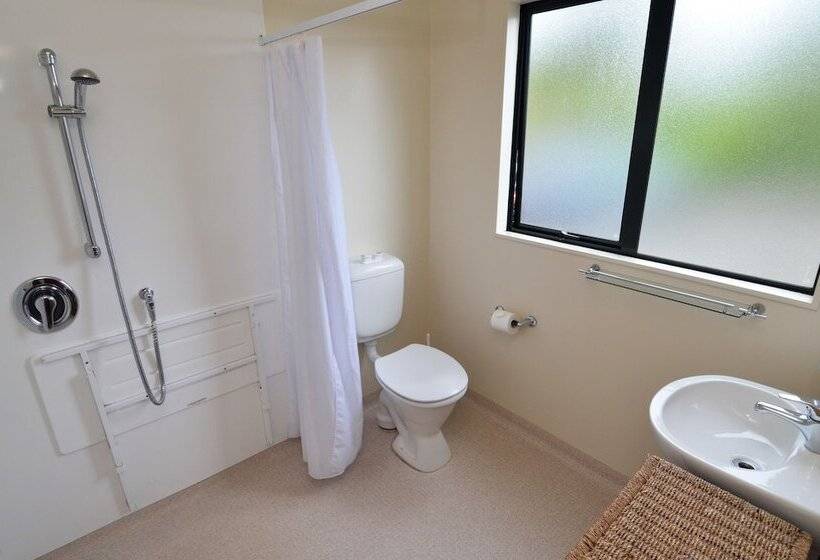 Студия Стандарт, Rainforest Retreat