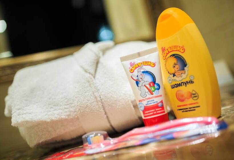 豪华房间, Ramada By Wyndham Kazan City Center