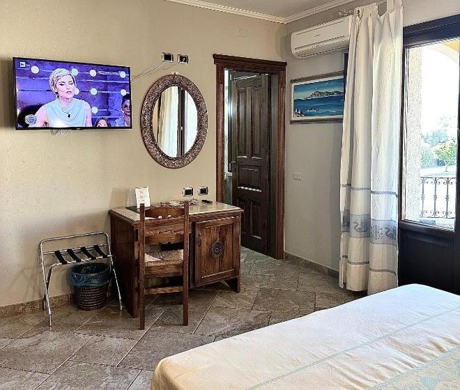 Номер Комфорт, Sa Suergia