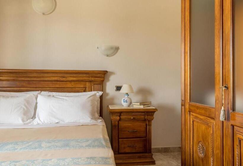 舒适型房间, Sa Suergia