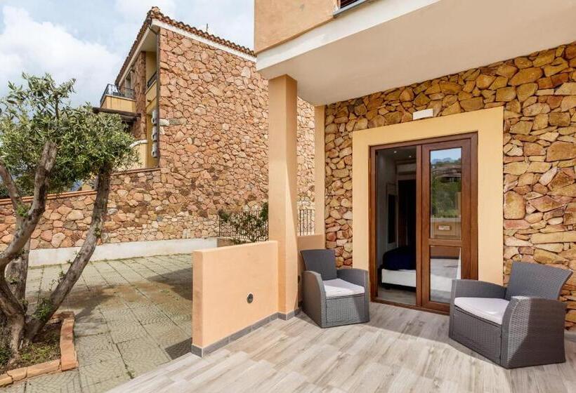 家庭间, Sa Suergia