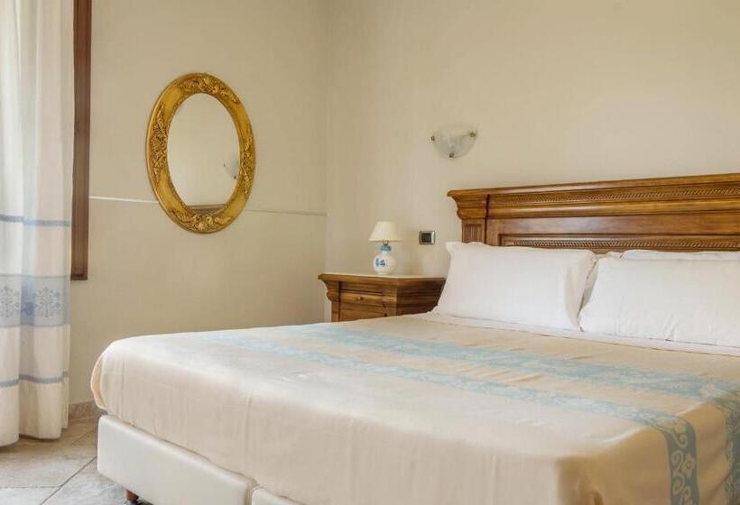 舒适型房间, Sa Suergia