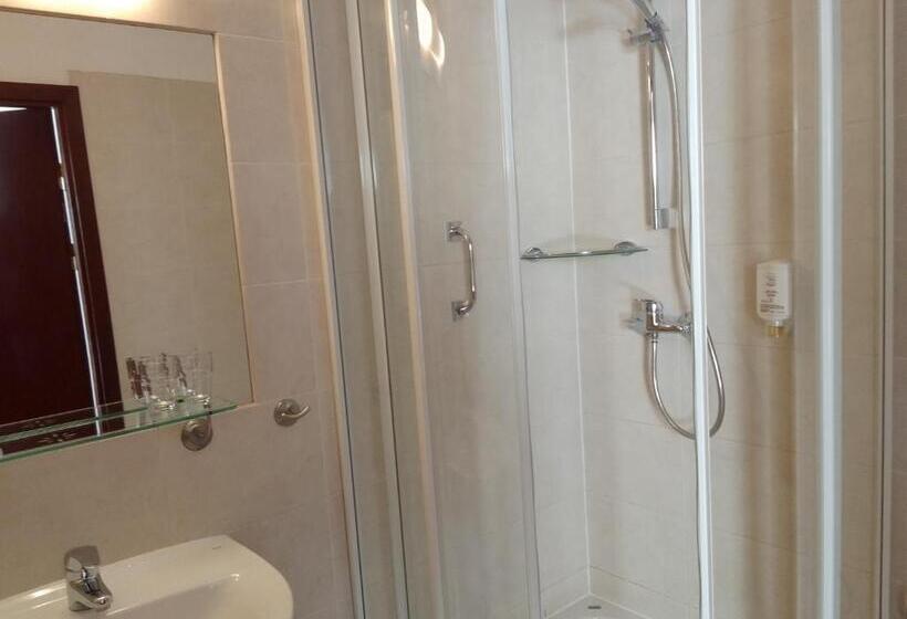 غرفة سوبيريور, Stare Miasto Old Town