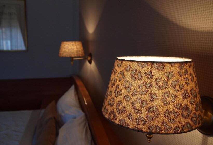 غرفة كلاسيكية, Stare Miasto Old Town