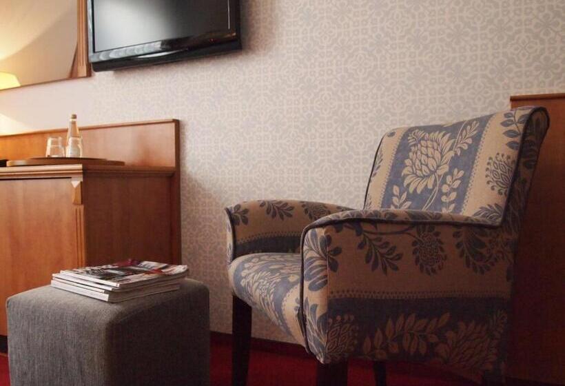 غرفة كلاسيكية, Stare Miasto Old Town