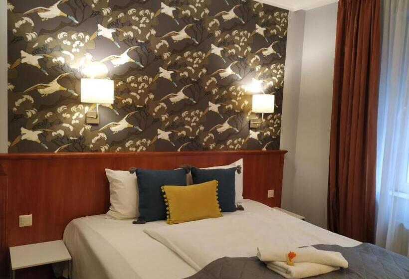 غرفة كلاسيكية, Stare Miasto Old Town