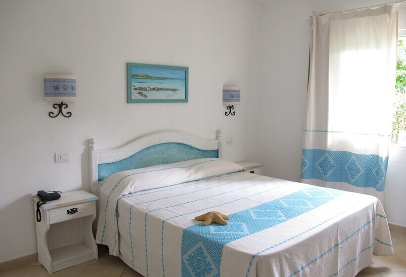 اتاق استاندارد سه نفره, Stella Marina