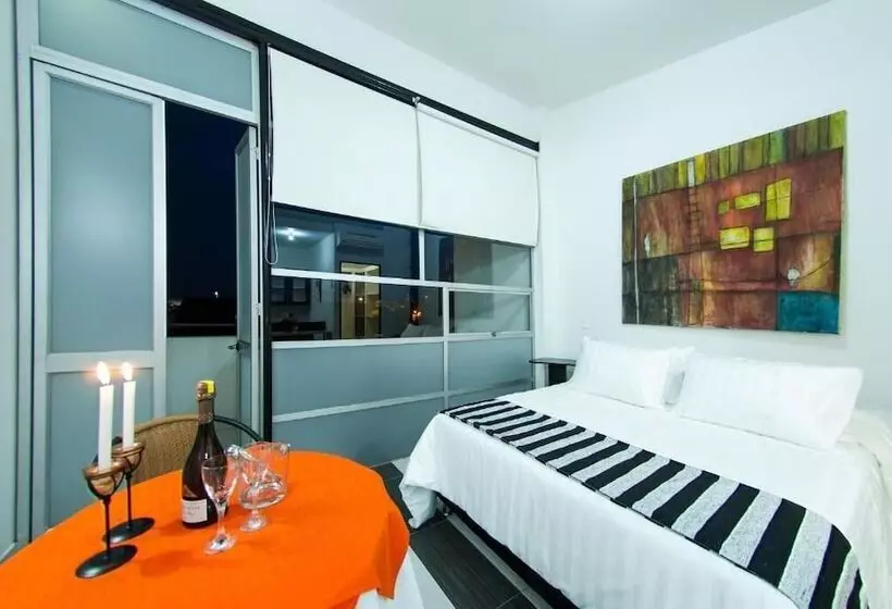 Standard Yhden Hengen Huone, Torre Del Viento Cali
