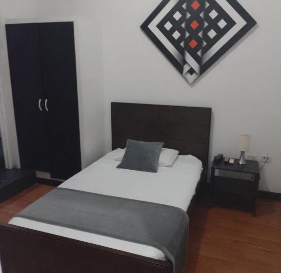 Quarto Estandar Individual, Torre Del Viento Cali