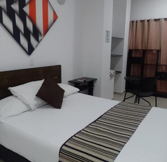 Quarto Estandar, Torre Del Viento Cali