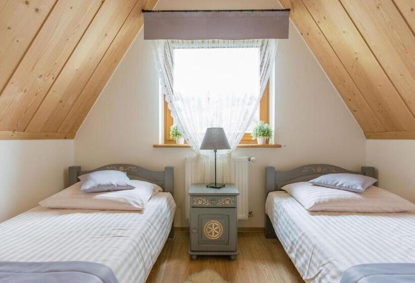 디럭스 4인 룸, Willa Góralsko Riwiera