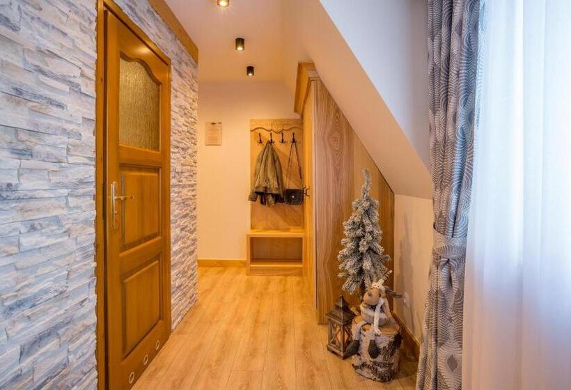 디럭스 트리플 룸, Willa Góralsko Riwiera