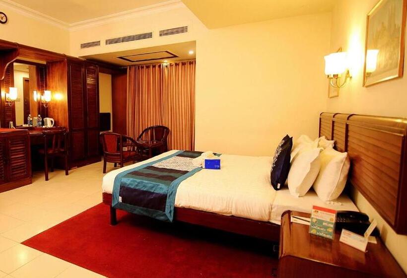 Habitació Deluxe, Yuvarani Residency