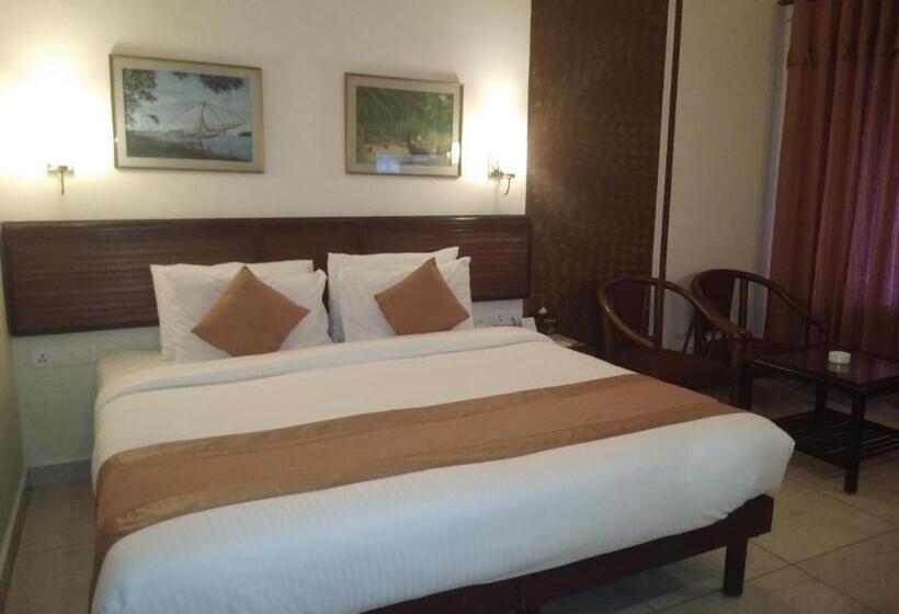 Chambre Standard Lit King Size, Yuvarani Residency
