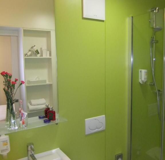 اتاق اکونومی یک تخته, Mk Hotel Berlin