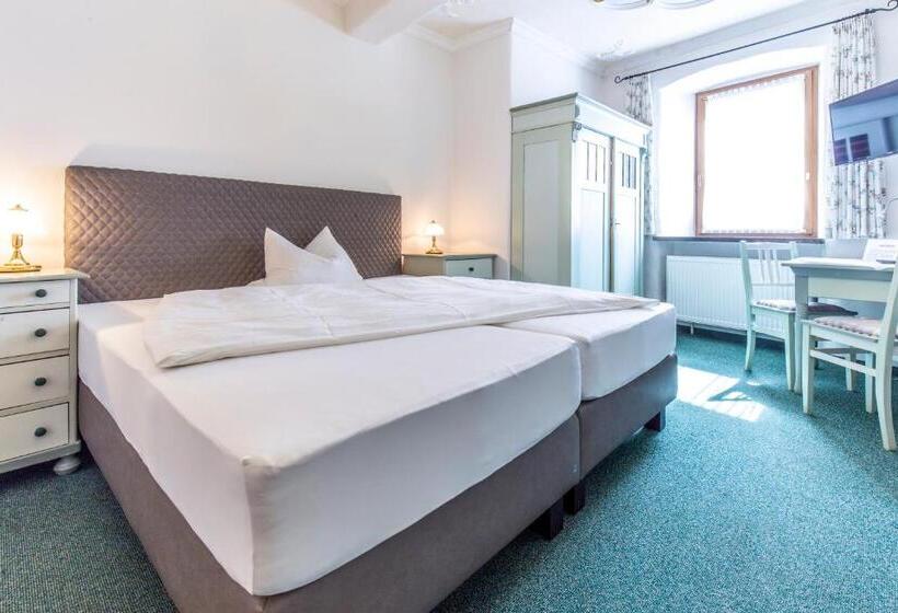 Номер Стандарт, Meisnerhof