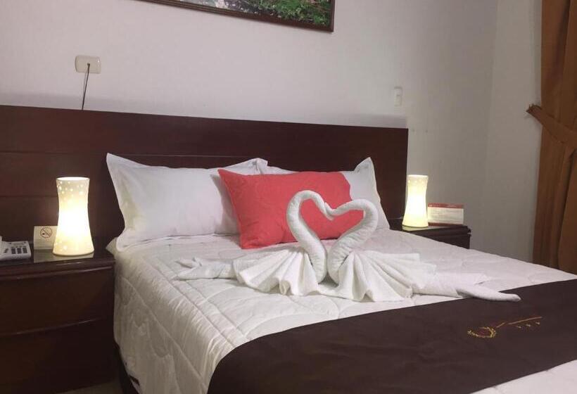 اتاق اجرایی, Peru Hotel & Suites