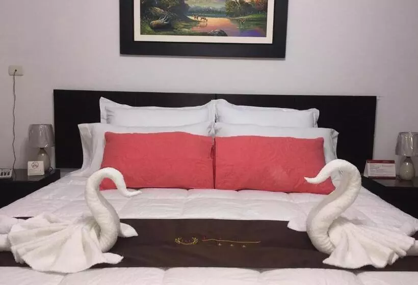 スイート, Peru Hotel & Suites