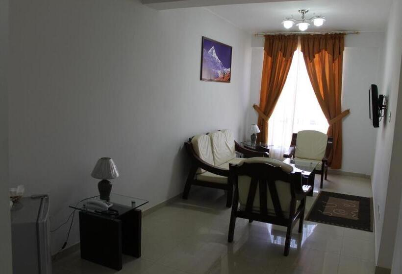 סוויטה, Peru Hotel & Suites