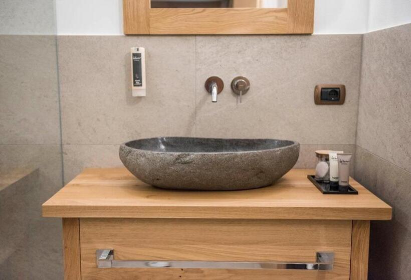 סוויטת ג'וניור דלוקס, Wellnesshotel Erica