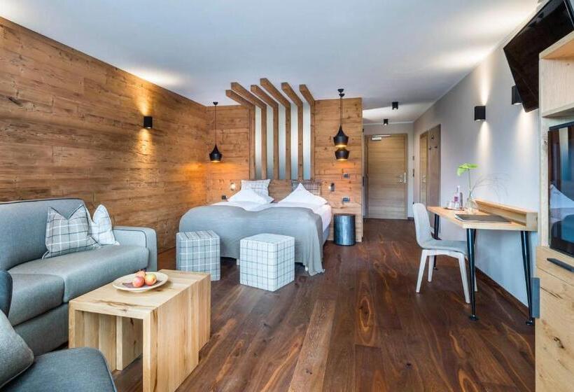 סוויטת ג'וניור דלוקס, Wellnesshotel Erica