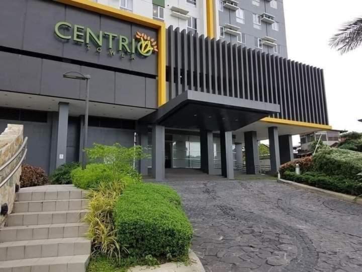 اتاق لوکس, Steff S Condo 1016 At Centrio Tower