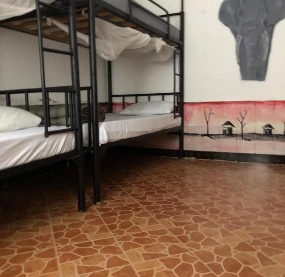 اتاق استاندارد, The Greenhouse Hostel Arusha Tanzania