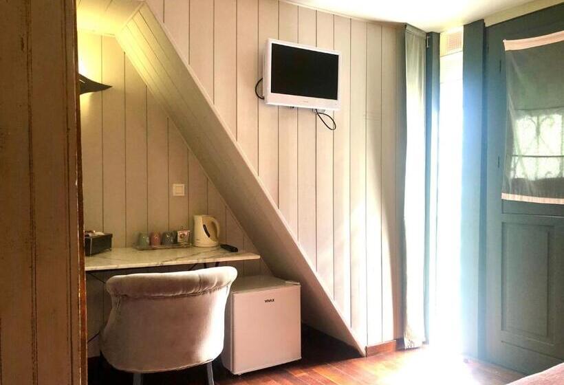 패밀리 룸 가든 전망, Le Vieux Pressoir