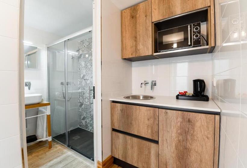 اتاق استاندارد, Monreal Boutique Townhouse   R024rm4