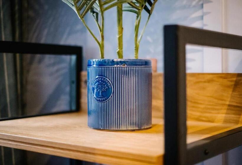 غرفة قياسية سرير كينج, The White House