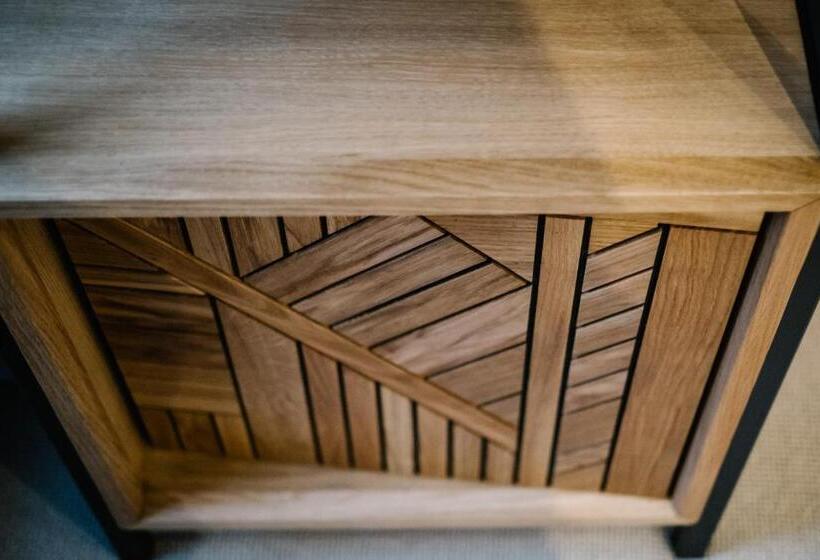 غرفة قياسية سرير كينج, The White House