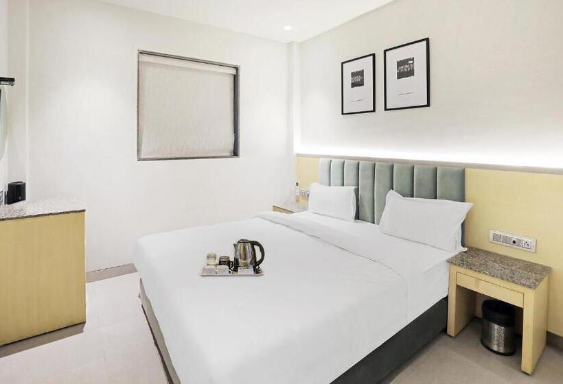 デラックスルーム, Fabhotel Oasis Yellow Courtyard