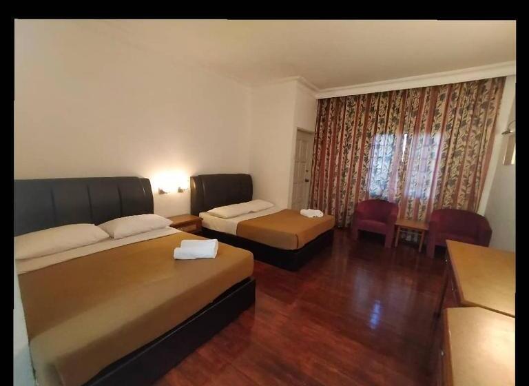 غرفة سوبيريور ثلاثية, Seri Indah Resort Sdn Bhd