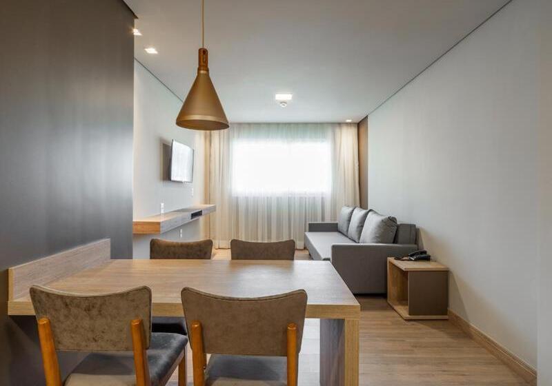 Семейный Номер, Golden Gramado Resort Laghetto