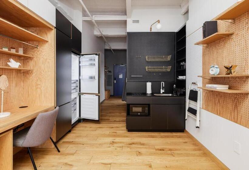 Escritório Estándar, Placemakr Wall Street