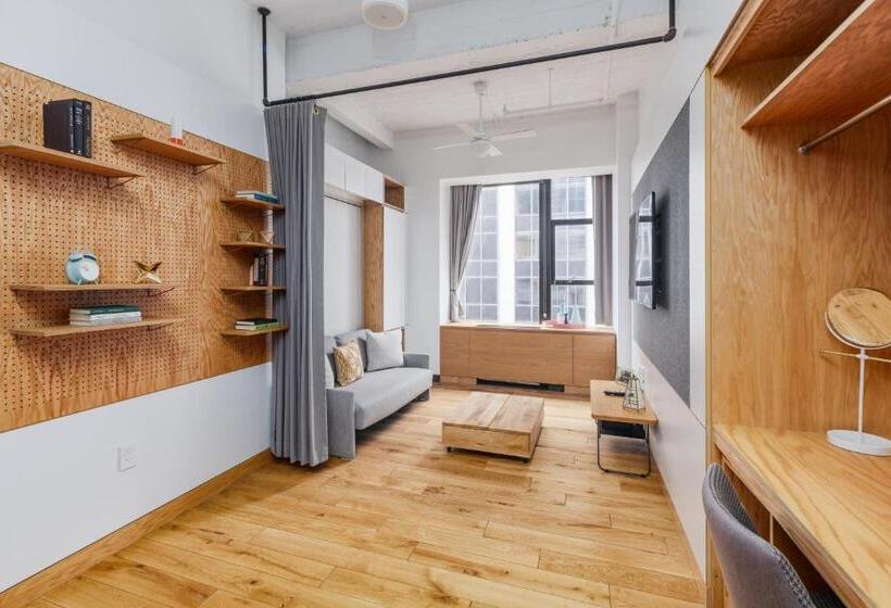 Escritório Estándar, Placemakr Wall Street