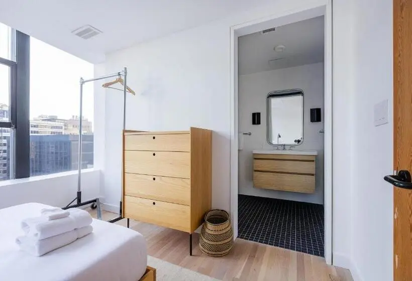 2 Bedroom Premium Apartment, Placemakr Wall Street
