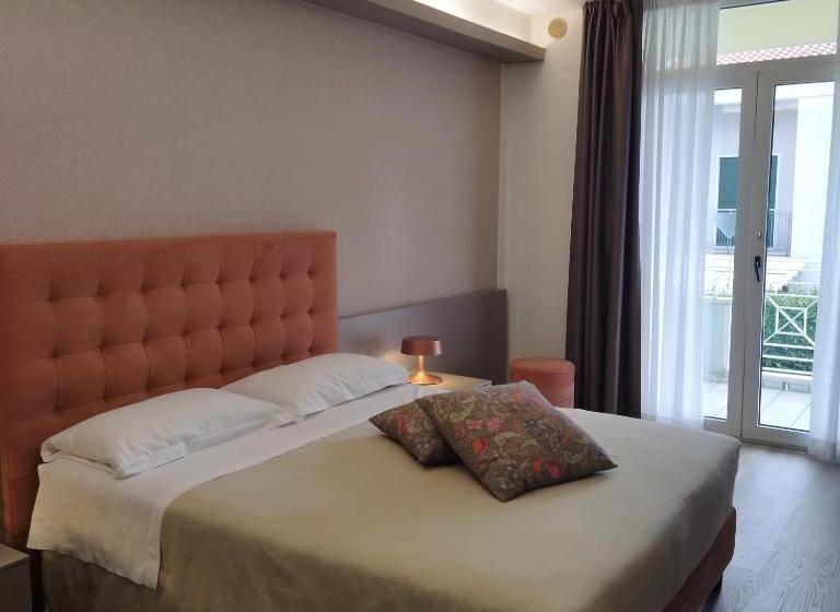 חדר קלאסי, Casaalbergo La Rocca