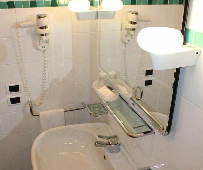 חדר קלאסי, Casaalbergo La Rocca