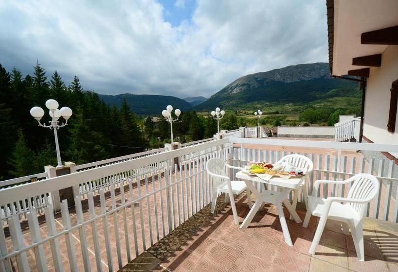 Номер Стандарт Трехместный, Grand Hotel Delle Rocche