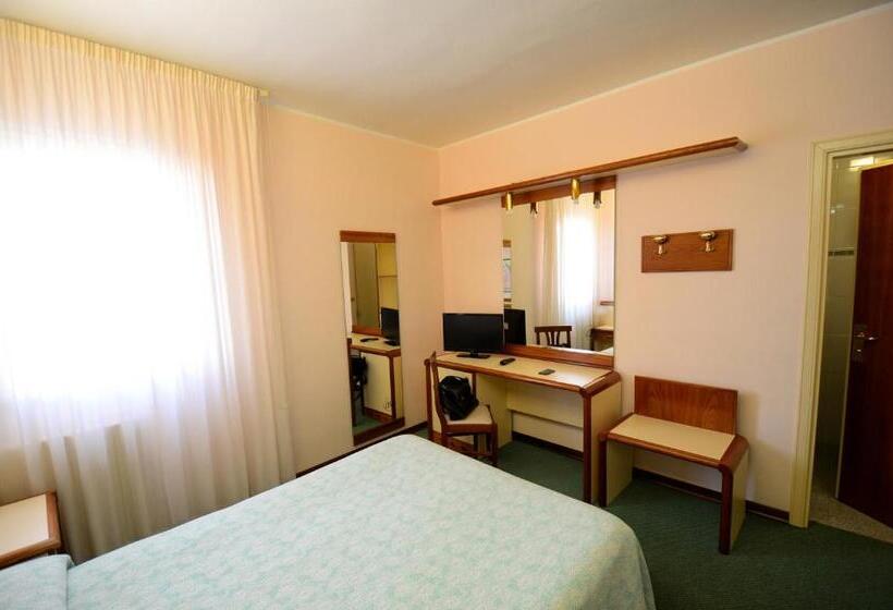 Номер Стандарт Индивидуальный, Grand Hotel Delle Rocche