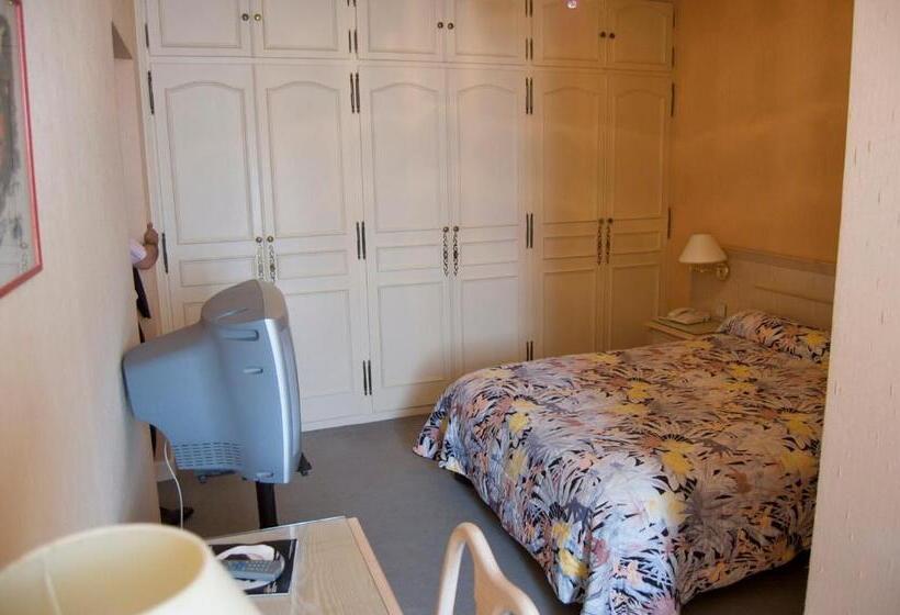 트리플 클래식 룸, Absolue Renaissance