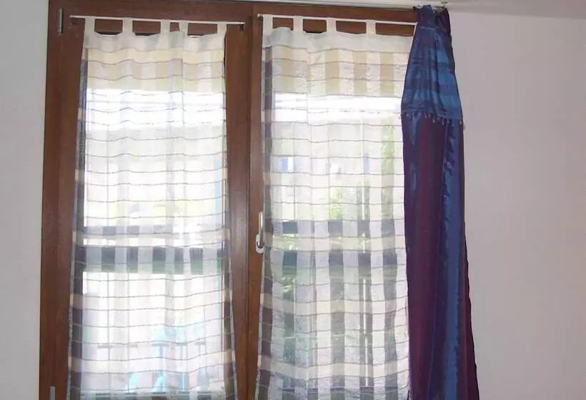 اتاق استاندارد یک نفره, Albergo La Lampara
