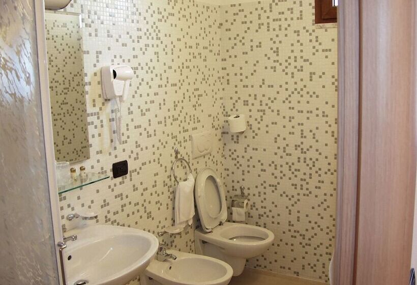 スタンダードシングルルーム, Albergo La Lampara