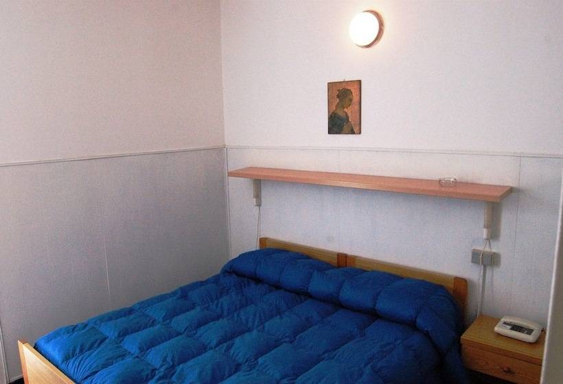 オーシャンビューエコノミールーム, Albergo La Lampara