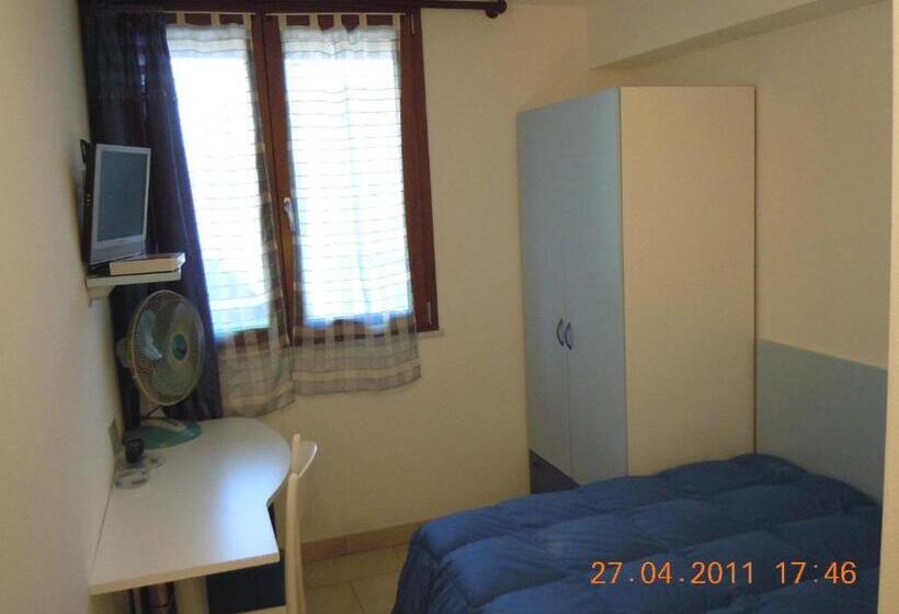 اتاق استاندارد یک نفره, Albergo La Lampara