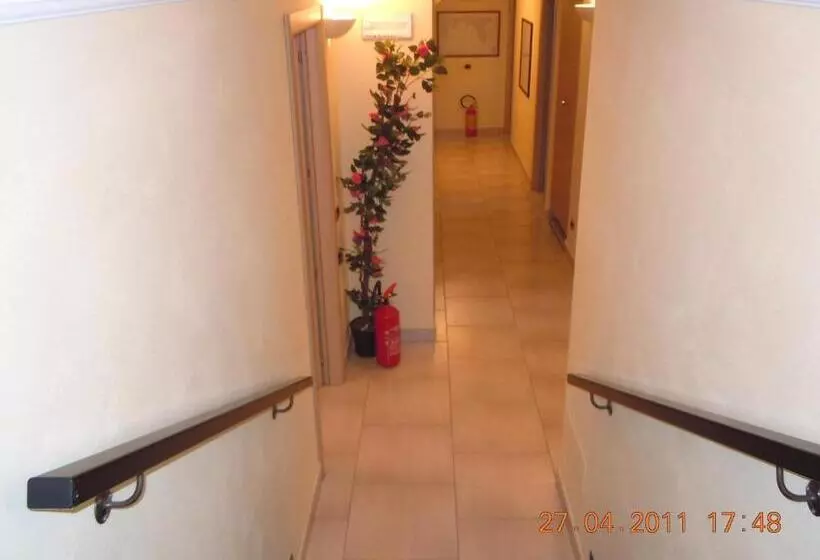 اتاق استاندارد, Albergo La Lampara
