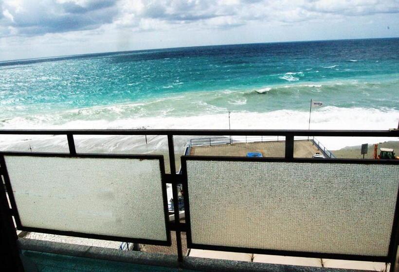 اتاق اقتصادی با چشمانداز دریا, Albergo La Lampara