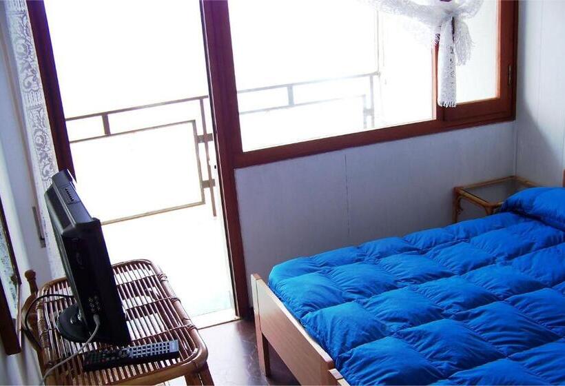 اتاق اکونومی یک تخته, Albergo La Lampara