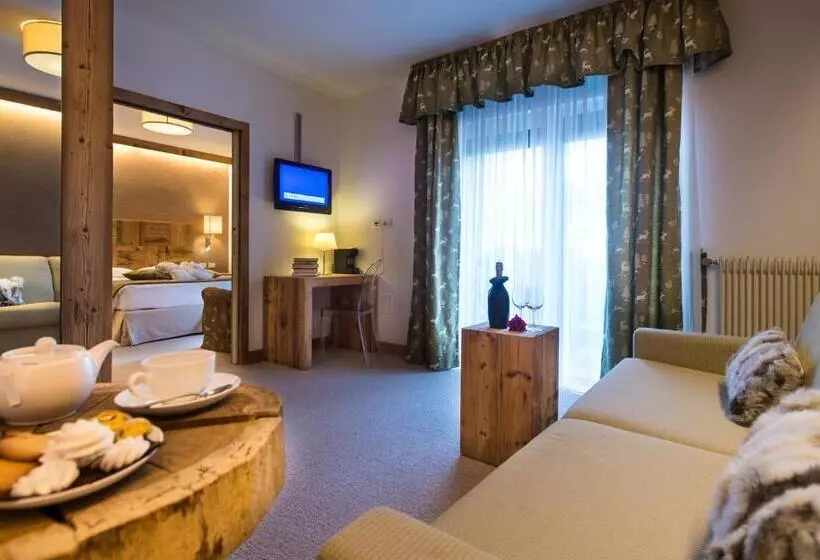 Perhesviitti, Alp Wellness Sport Hotel Panorama
